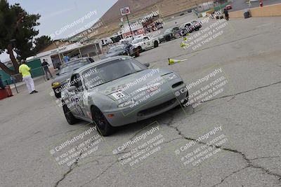 media/Jun-01-2025-CalClub SCCA (Sun) [[eae223c5dd]]/Around pit/
